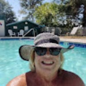 Meet your Posher, Gail